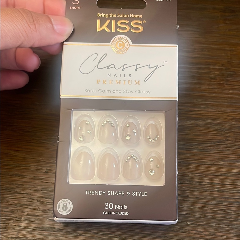 Kiss Classy Nails Premium Set with Nude and Silver Accents